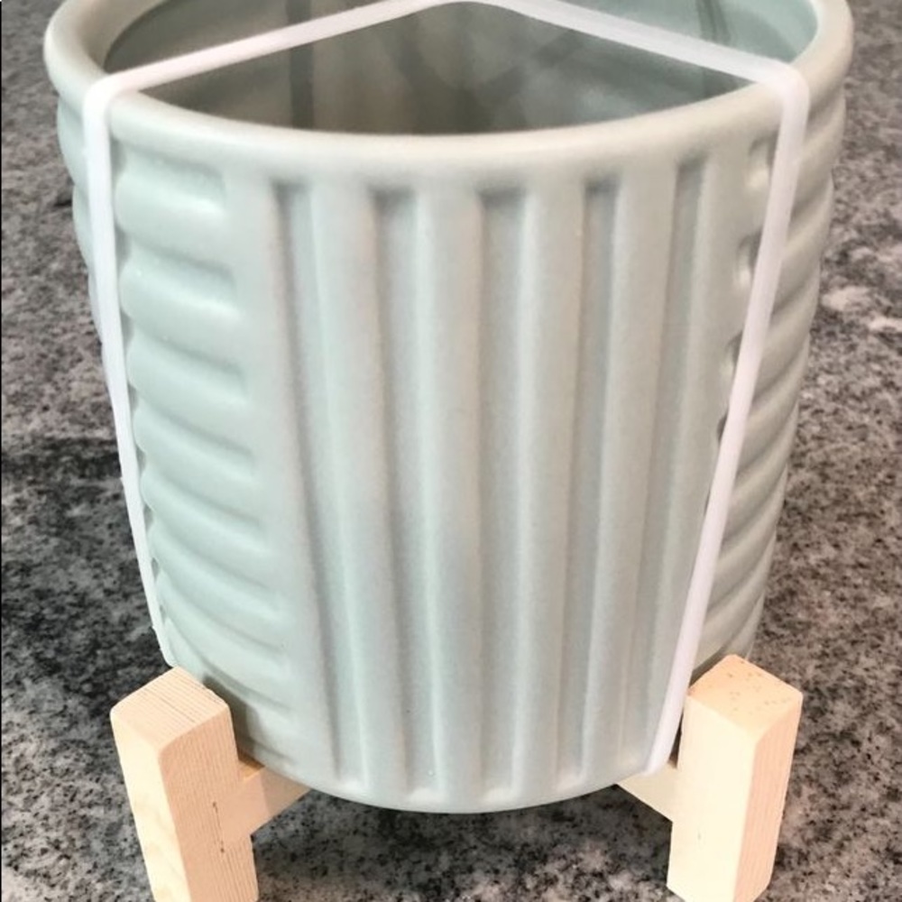 New light blue ceramic planter